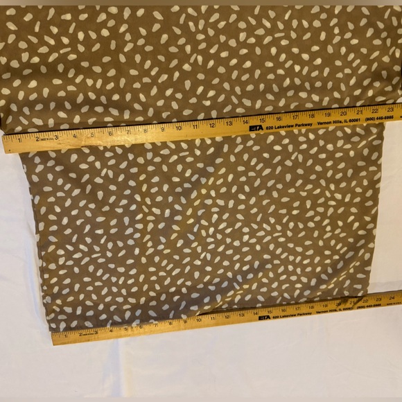 2 Women’s SHEIN Blue and Tan Patterned Blouse Size XL - Picture 12 of 15